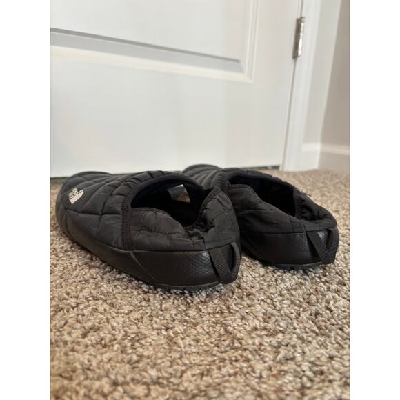The North Face ThermoBall Traction Mules V Slippers Black Men’s Size 11 - Picture 3 of 7